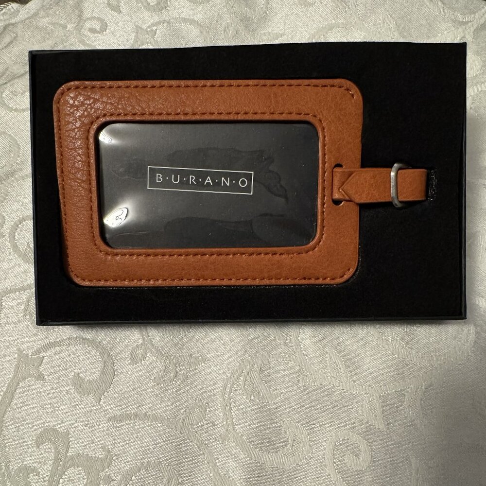 🎁NEW in Package Cognac Color Burano Vegan Leather Luggage Tags🎁